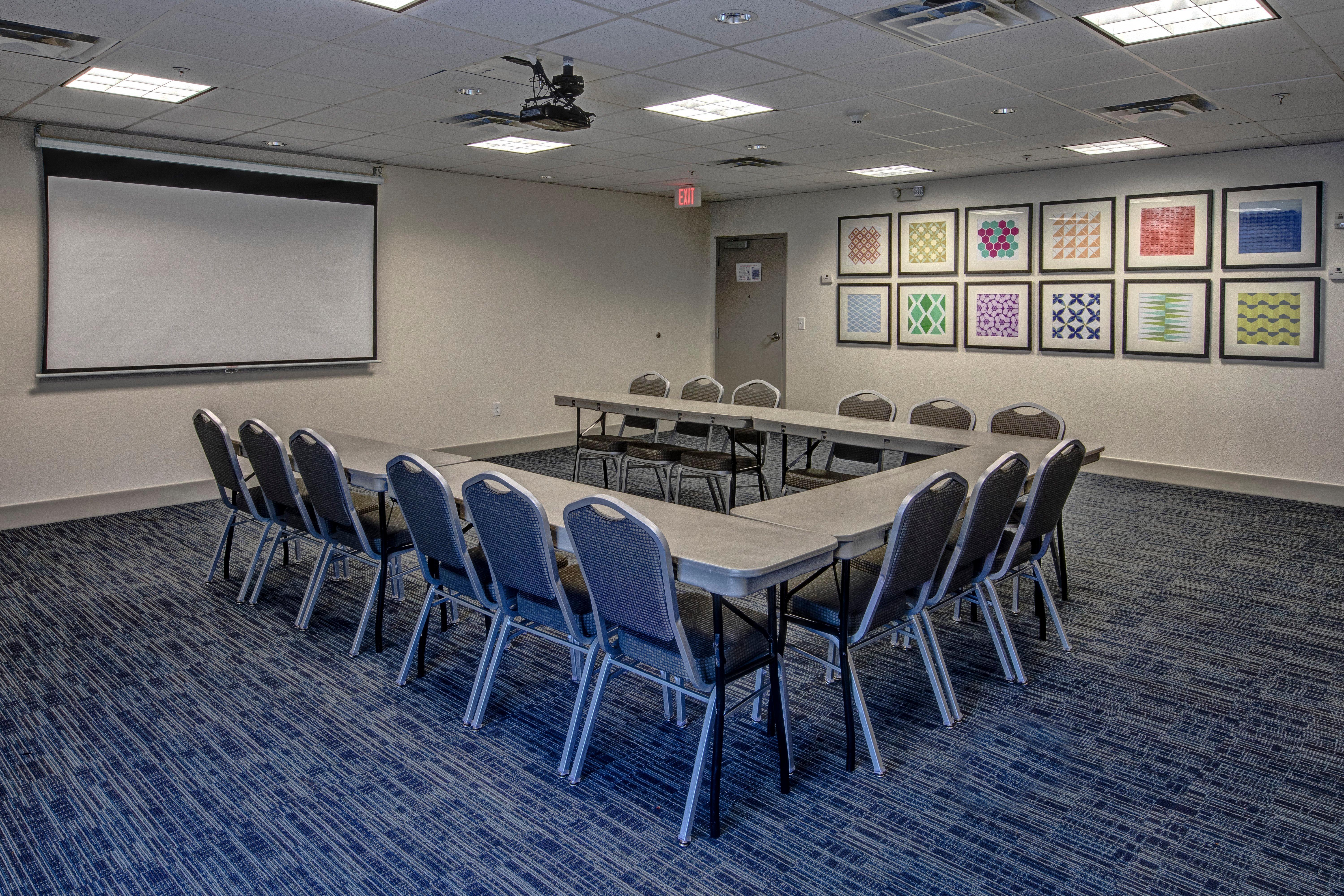 Holiday Inn Express Hotel & Suites Smyrna-Nashville Area By Ihg Exterior photo
